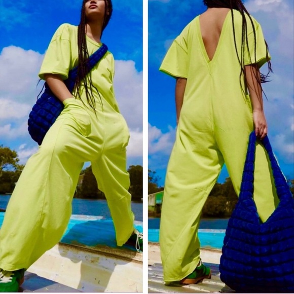 FREE PEOPLE FP Movement NEW Hot Shot Tee Onesie Jumpsuit NEW Size S Limeade - Picture 1 of 11